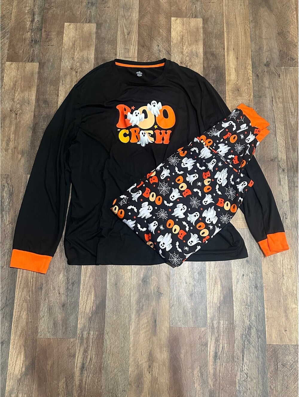 Celebrated Halloween Boo Crew 2 Piece Pajama Set